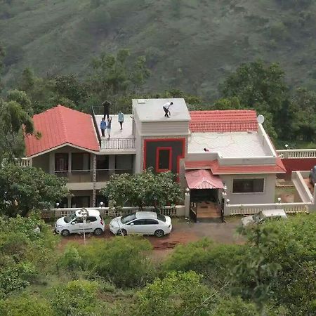 Malhar Bungalow Панчгани Екстериор снимка