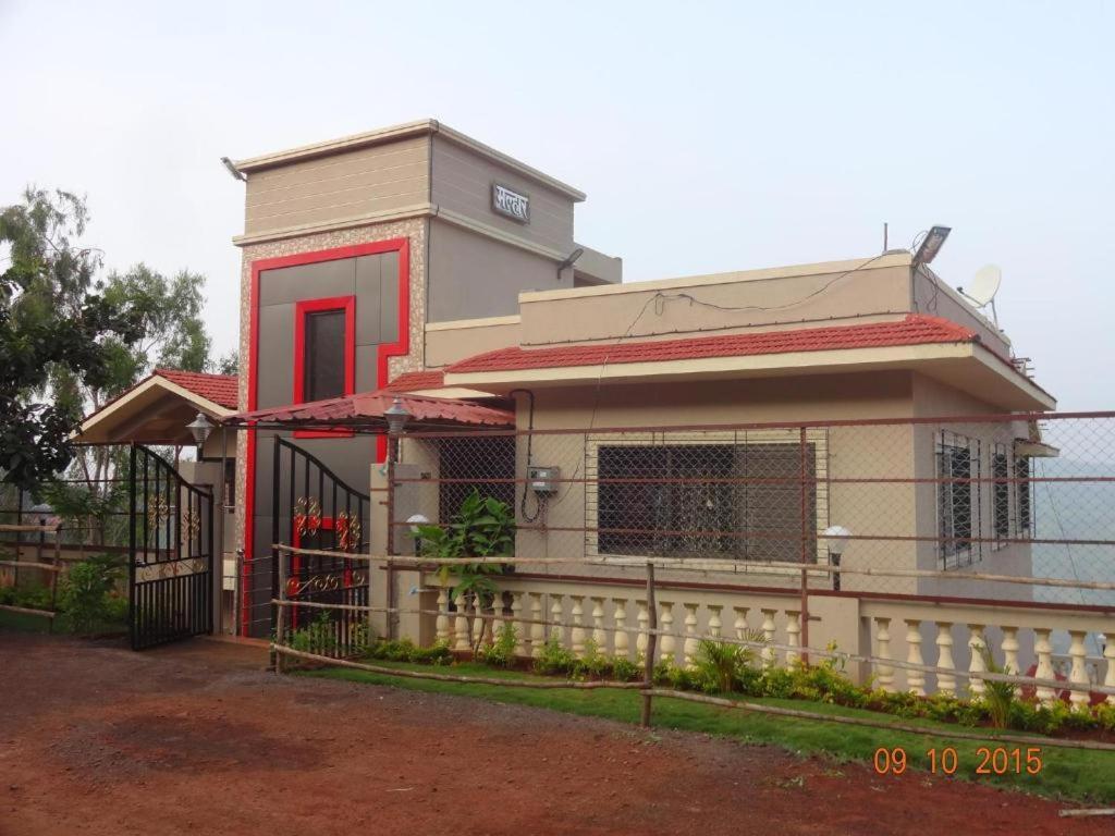 Malhar Bungalow Панчгани Екстериор снимка