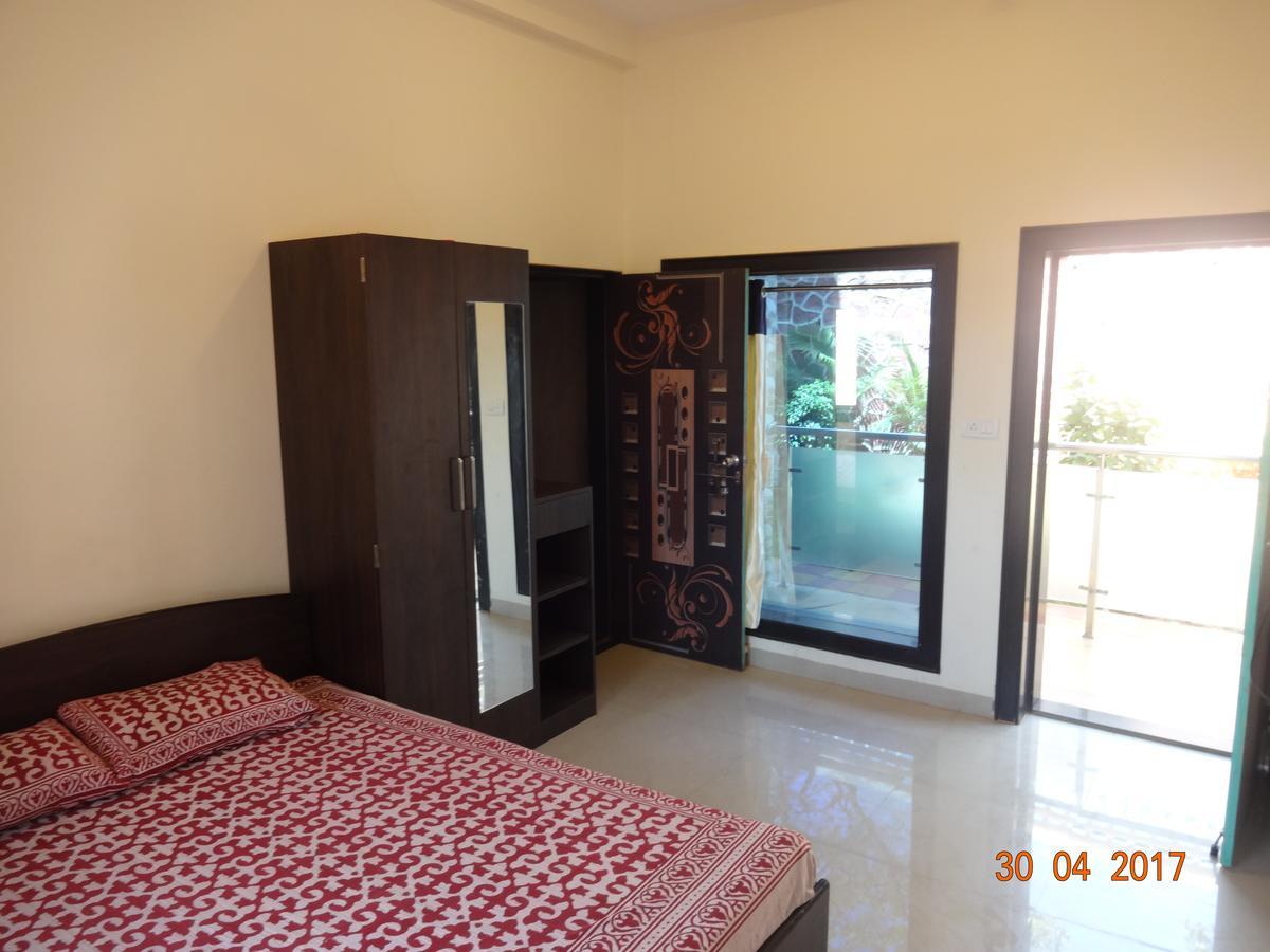 Malhar Bungalow Панчгани Екстериор снимка