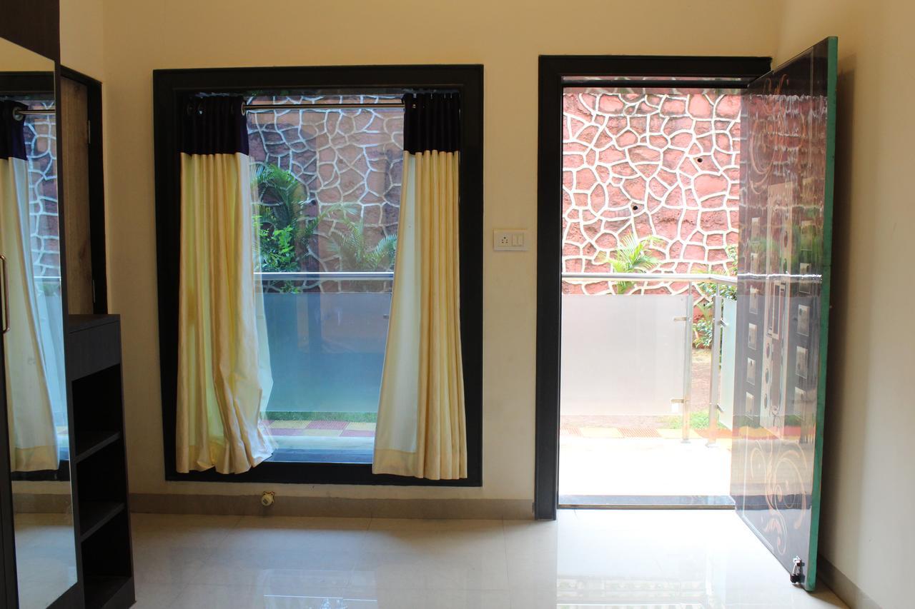 Malhar Bungalow Панчгани Екстериор снимка